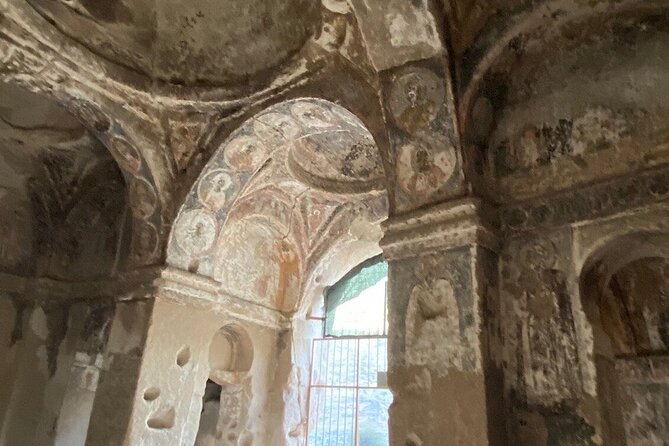 2 Days Private Guided Cappadocia Tour With Airport Transfers - Çavuşin Village and its old cave homes