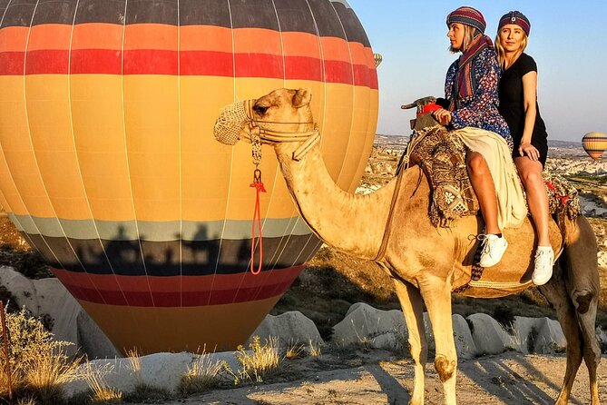 2 Hours of Camel Safari in Cappadocia - Rose Valley, cave dwellings, and the changing light