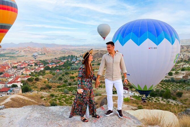 Balloons watching Tour w/ PickUp, Breakfast - Why watch Cappadocia’s balloons from the ground?
