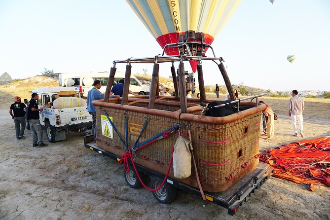 Budget Hot Air Balloon Ride over Cappadocia - Breakfast, sparkling juice, and the landing finish