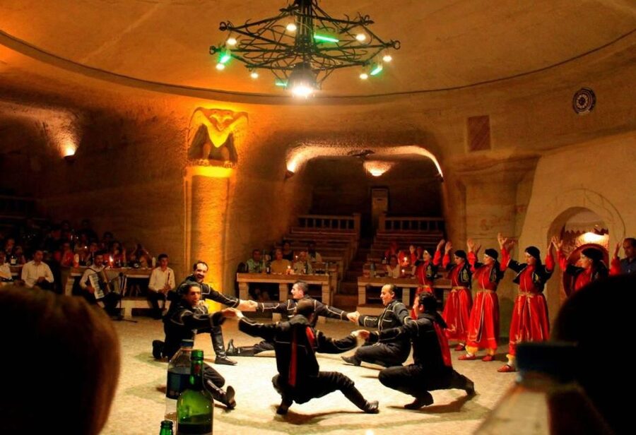 Cappadocia: Combo Tour with Wine Tasting and Adventure Tours - Who will enjoy this combo most