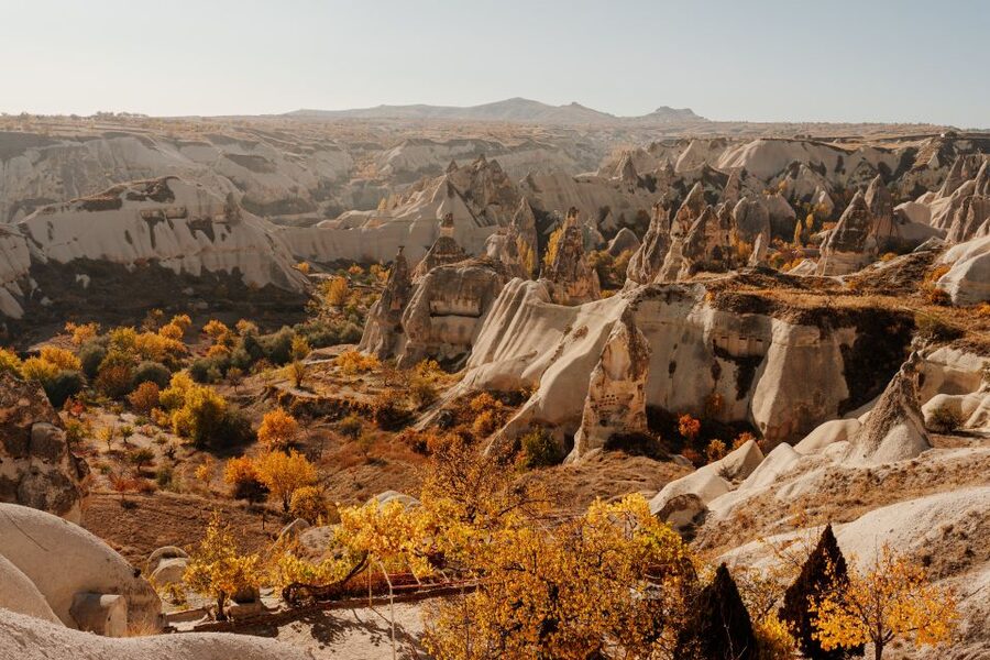 Cappadocia: Göreme Red Tour with Lunch and guide - Göreme Open Air Museum and the cave churches