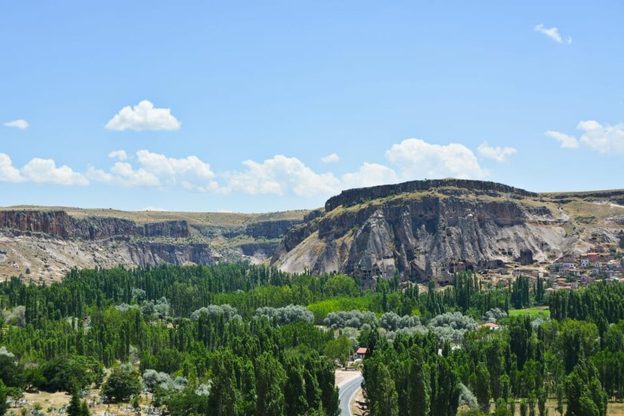 Cappadocia: Green Tour with Lunch and Hotel Pickup - Ihlara Valley is the day’s main walk