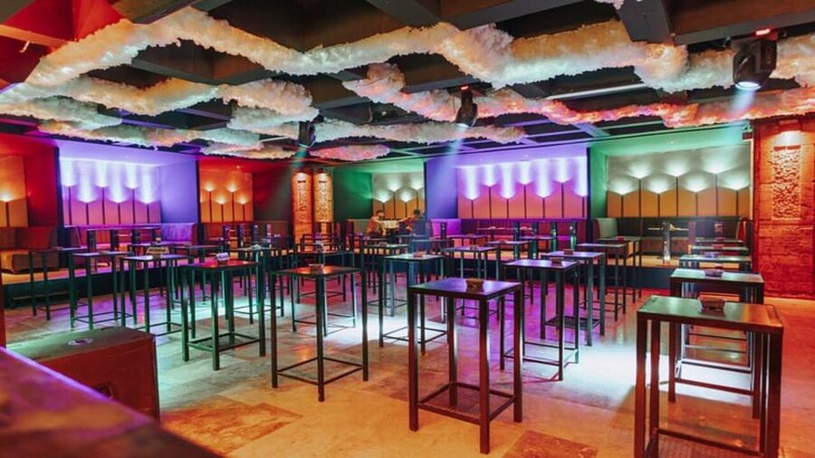Cappadocia: Guided Bar Crawl with Hotel Pickup and Snack - Who will enjoy this evening most