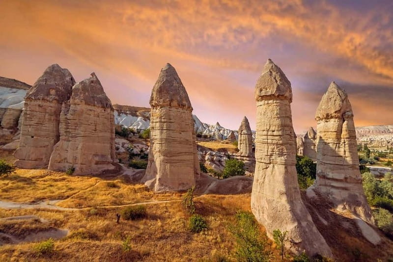Cappadocia: Guided Red Tour with Lunch and Ticket - Key points at a glance
