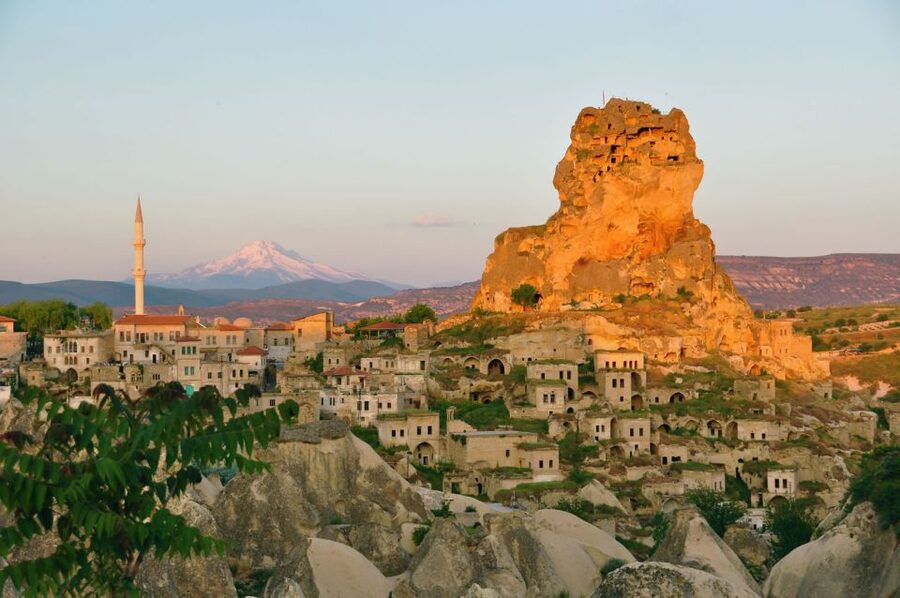Cappadocia: Hiking & Undergroud City Tour - Lunch gives the day a useful pause