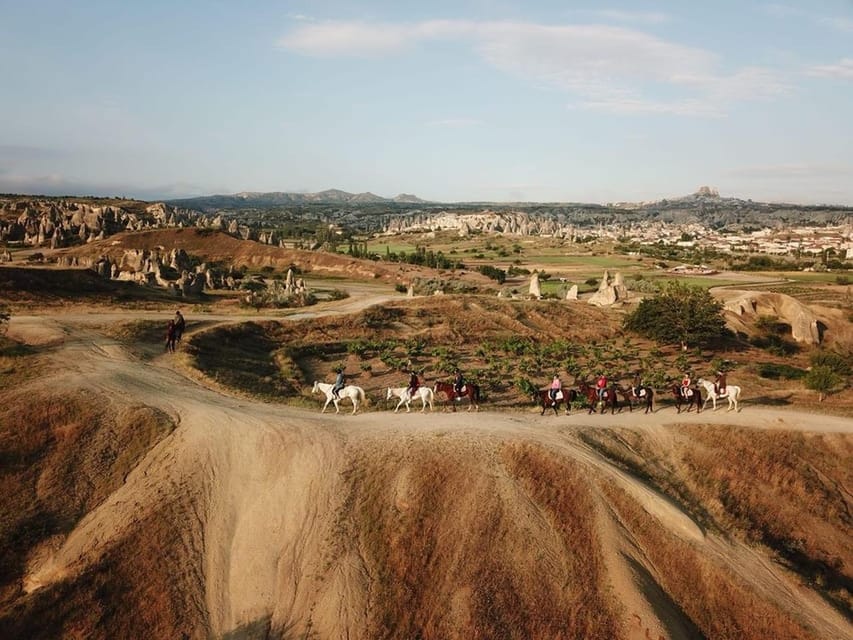 Cappadocia : Horse Riding Sunset Sunrise Daytime - What the guide adds
