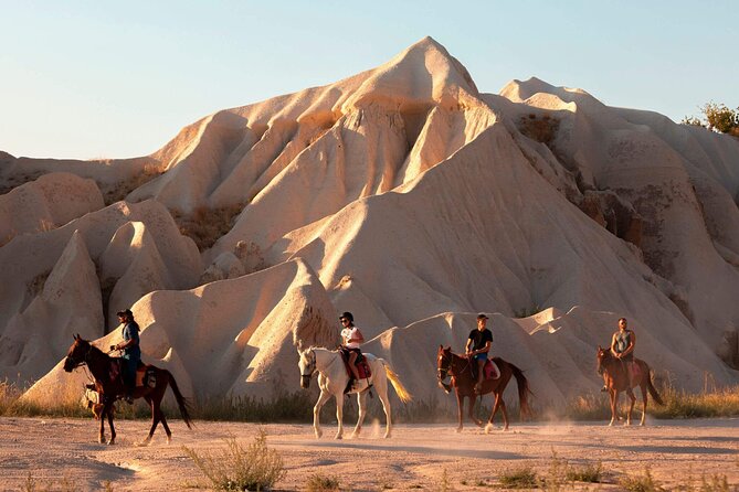 Cappadocia Horse Riding Tour, Sunset & Sunrise, Daytime - Sunset, sunrise, or daytime: choosing the right slot