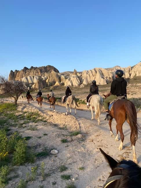 Cappadocia: Horse Riding Tour with Sunrise or Sunset Options - Why Cappadocia works so well on horseback