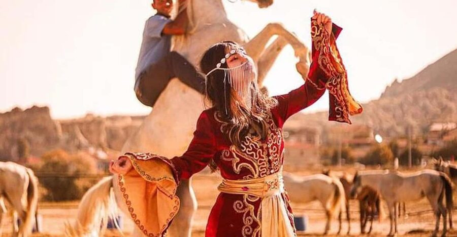 Cappadocia: Horseback Tour with Sunrise and Sunset Options - Key points to know before you book