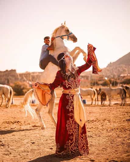 Cappadocia: Horseback Tour with Sunrise and Sunset Options - Choosing between one hour and two hours