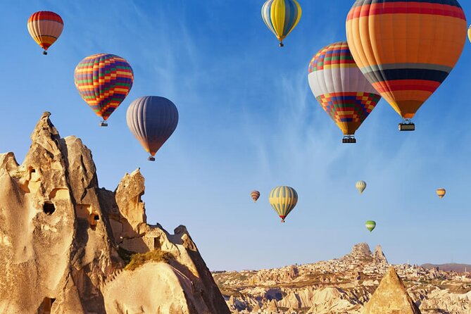 Cappadocia Hot Air Ballon Flight in Goreme Over fairy Chimneys - Why Göreme looks best from a balloon