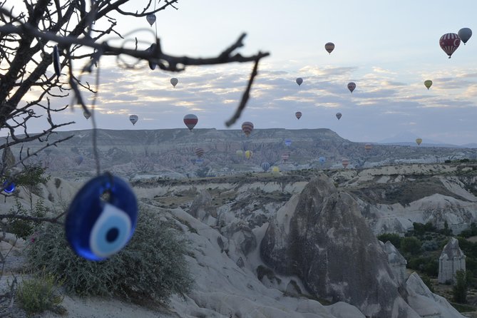 Cappadocia Hot Air Balloon Ride with Breakfast and Champagne - Language and group size