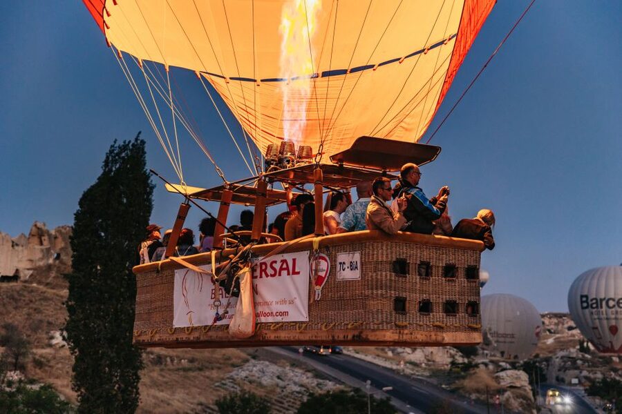 Cappadocia: Hot Air Balloon Trip in Goreme with Breakfast - Landing, Certificate, and the Light Breakfast