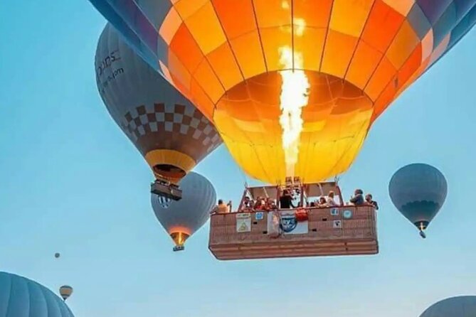 Cappadocia Hot Air Balloon with Pickup, Breakfast & Champagne - Snacks, certificate, and the post-flight toast