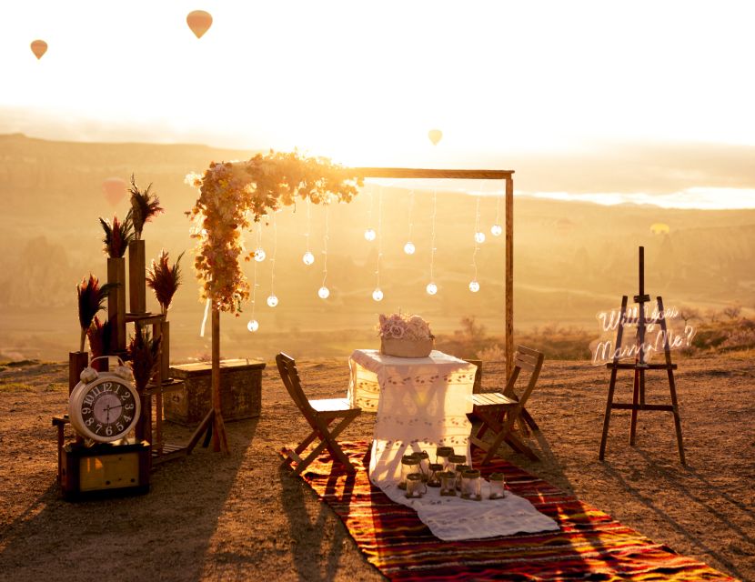Cappadocia: Love Valley Proposal Service with Transfers - Language support and the team
