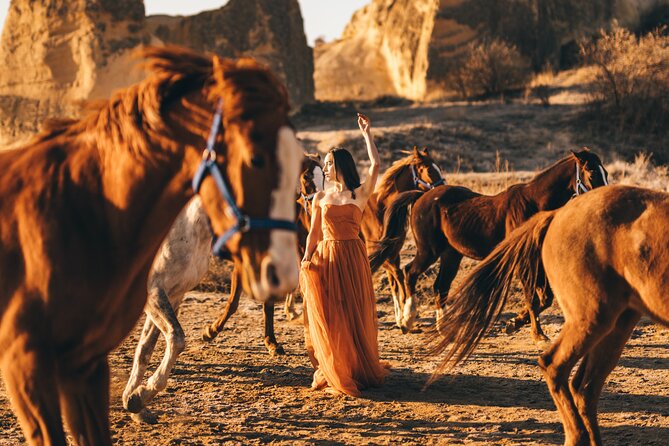 Cappadocia Photo Shoot (Cappadocia Photographer) - What the private format changes