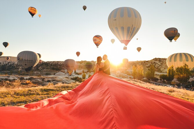Cappadocia Private Flying Dress & Hot Air Balloon Photoshoot - Who will get the most from this photoshoot