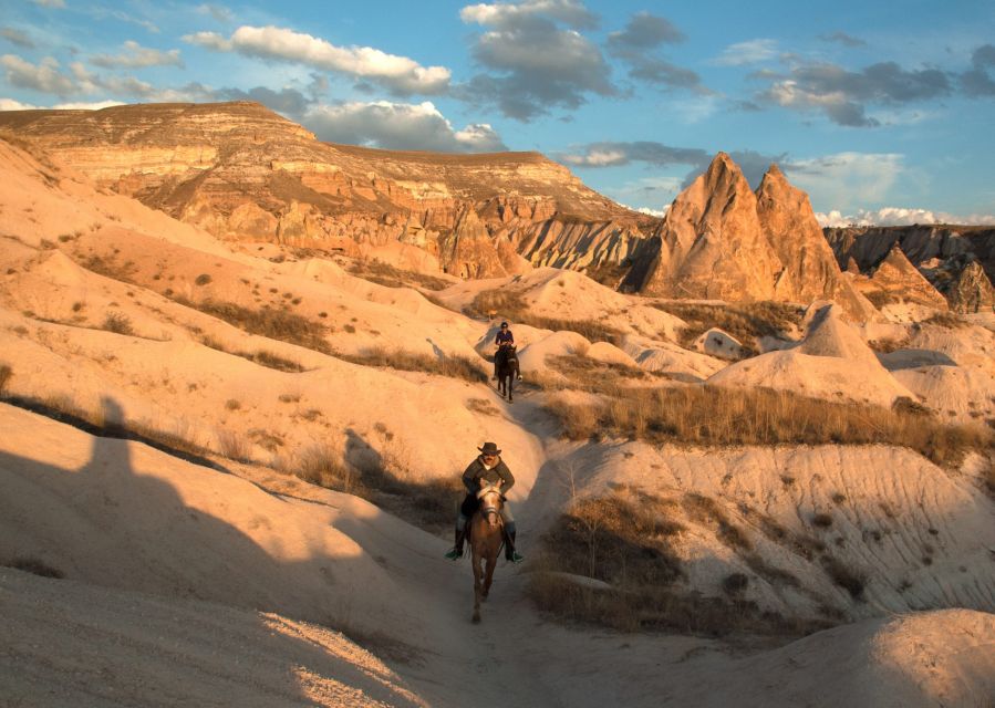 Cappadocia; Private Horse Tour - What happens at Çavuşin