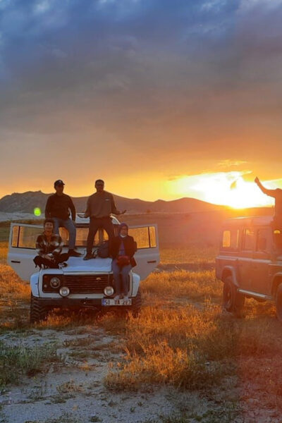 Private Sunset, Sunrise & Day Jeep Safari Tour