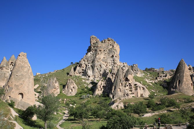 Cappadocia PRIVATE TOUR, All in One Day ,with guide( ENG-Portguse - Cavusin and the old Greek quarter