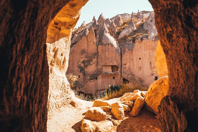 Cappadocia Red Tour: A Day of Exploration with an Expert Guide - Key points at a glance