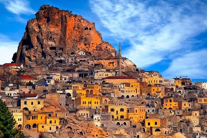 Cappadocia Red Tour,(included,lunch,guide,entrance fees) - Uchisar Castle: a dramatic first look