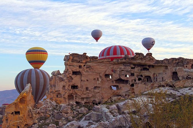 Cappadocia Red Tour (Pro Guide, Tickets, Lunch, Transfer incl) - The guides make a real difference