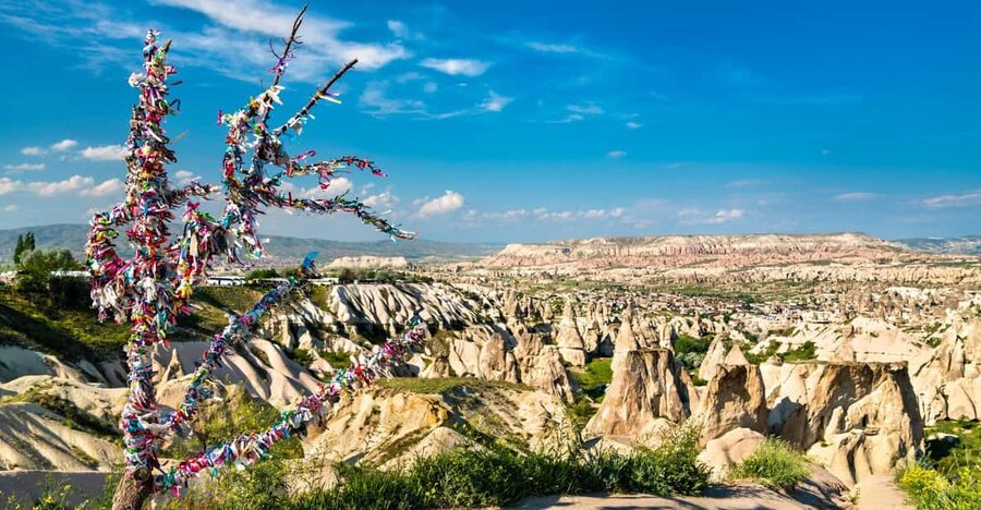 Cappadocia Red Tour (small group) with lunch and tickets - Uçhisar Castle and the first wide view
