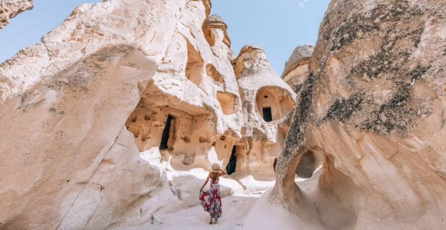 Cappadocia Red Tour with Small Group Full-Day Include Lunch - Uchisar Castle and the first wide view