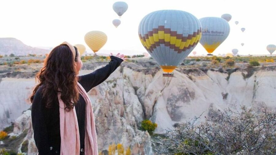 Cappadocia: Sunrise Balloon Watching Tour - Sunrise photography without the photographer fee