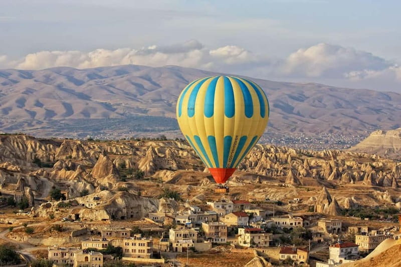 Cappadocia Sunrise Hot Air Balloon Flight/Kapadokya Balloons - Landing and the traditional celebration