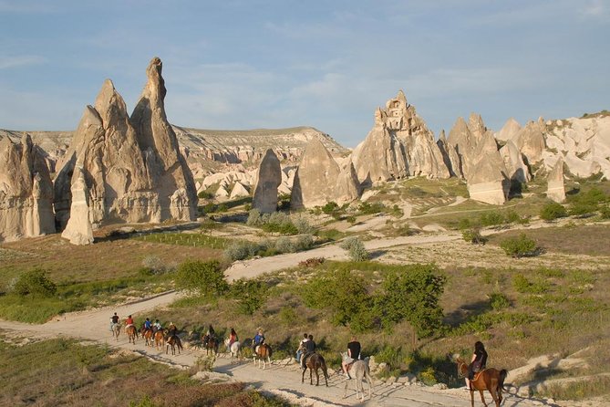 Cappadocia Sunset Horse Riding through the Valleys and Fairy Chimneys - Key points at a glance