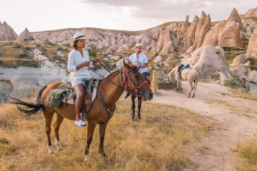 Cappadocia: Sunset Horse Trek Through the Valleys - The return to the ranch