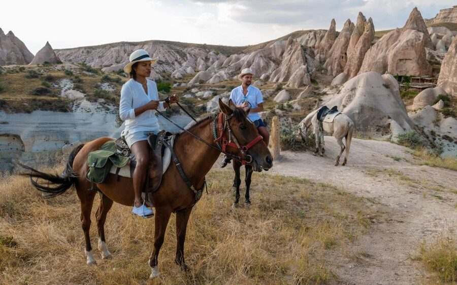 Cappadocia: Sunset Horseback-Riding Tour - Riding into Cappadocia’s Rose Valley