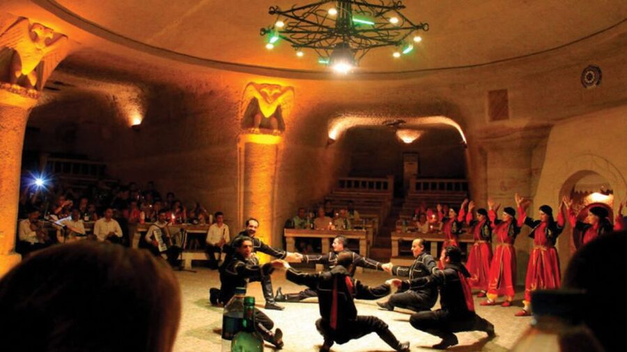 Cappadocia: Turkish Night with Dinner-Unlimited Drinks - What happens during the three-hour program