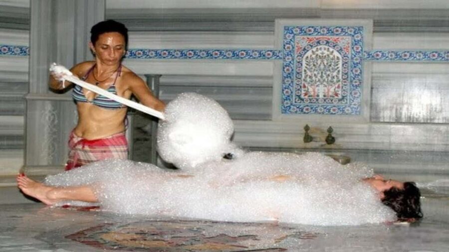 Cappadocia Turkish Traditional Bath - Hamam - Bubble Massage - Dressing Room Details and Apple Tea