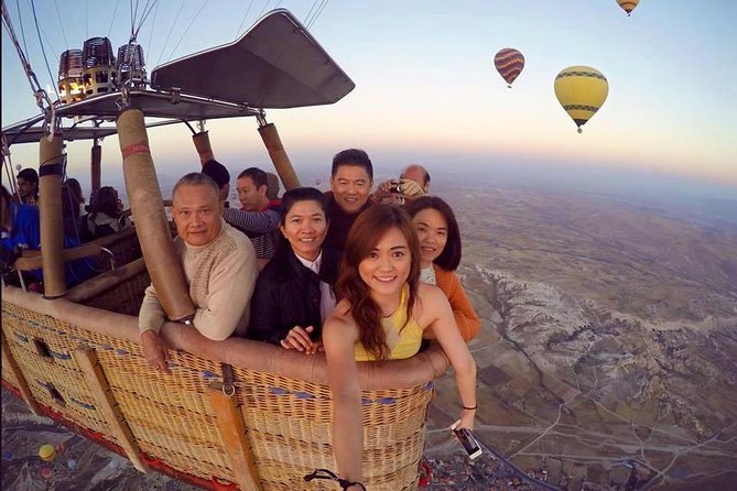 From Istanbul: 3-Day Cappadocia Highlights Tour by Plane - Hiking Red and Rose Valley to Cavusin