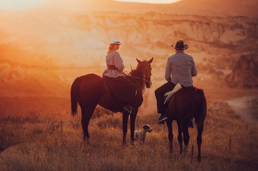 Goreme: Cappadocia Horse Riding Tour with Transfers - Why horseback is a smart way to see Cappadocia
