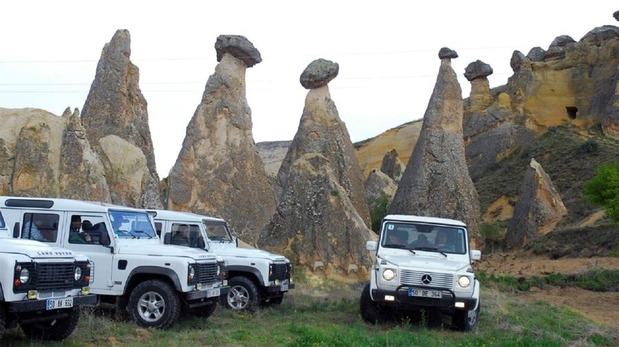 Goreme: Cappadocia Jeep Safari - Pigeon Valley and the white pigeon houses