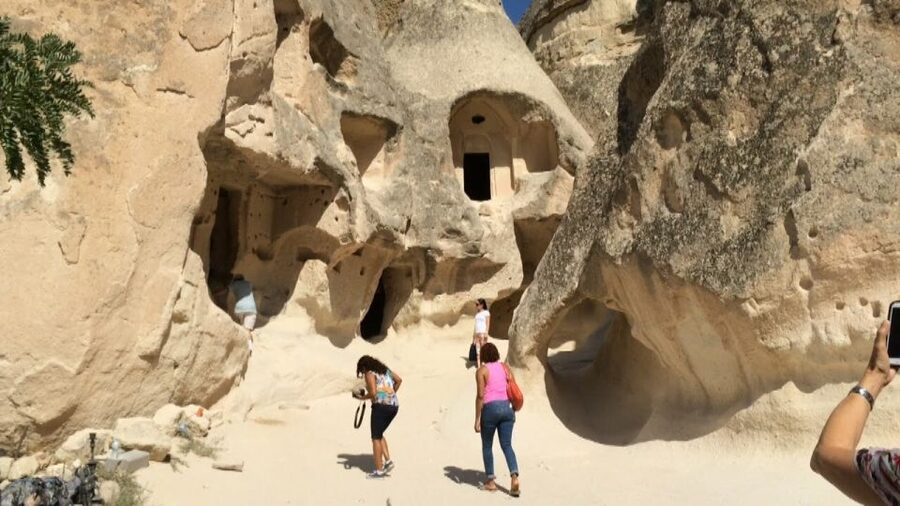 Göreme: Full-Day Customized Cappadocia Compact Itinerary - Carpet weaving and Turkish turquoise
