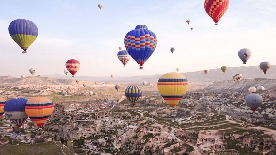 Göreme: Sunrise Hot Air Balloon Flight Over Cappadocia - Landing, champagne, and the flight certificate