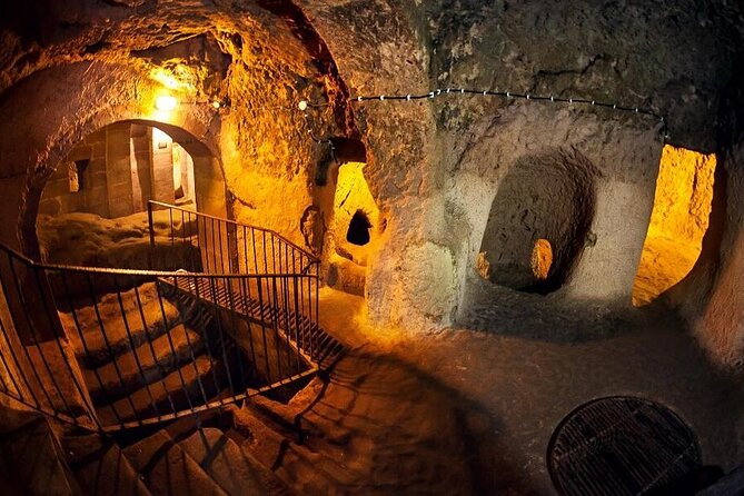Highlights of Cappadocia: Best of Red & Green Routes in One Day - Zelve shows how people lived inside volcanic rock