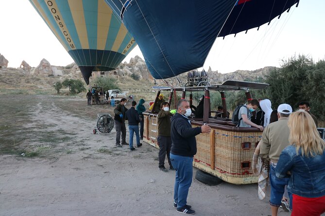 Hot Air Balloon Flight in Cappadocia with Champagne - The 5:30 am pickup and launch