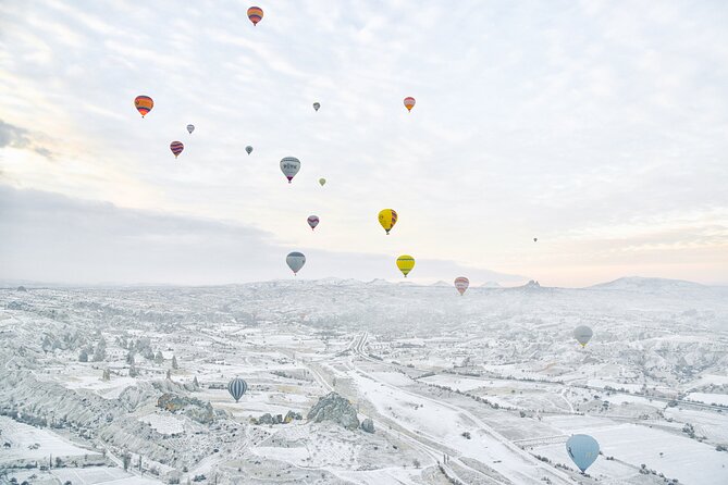 Hot Air Balloon Ride at Sunrise in Goreme, Cappadocia - What the crew and pilot add to the morning