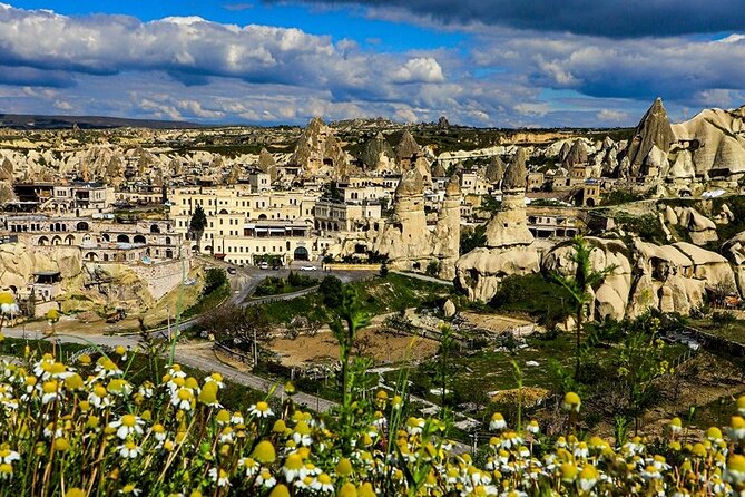 Largest Underground City Tour with Storyteller - What the three-hour format really offers