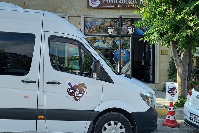 One way Transfer from Nevşehir Airport to Cappadocia Hotels - Communication can make or break the arrival