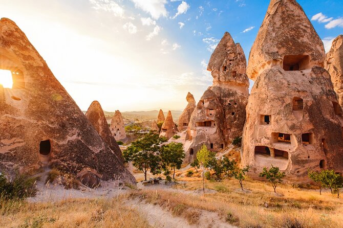 Private Full-Day Tour in Cappadocia with Hotel Pickup - Lunch in Cappadocia: simple, but not included