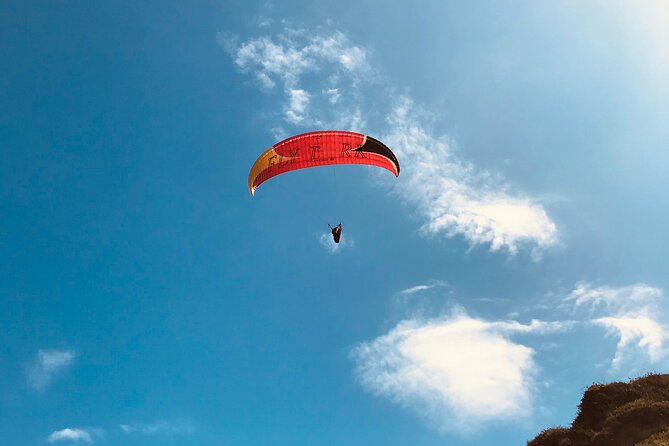 Private Paragliding in Cappadocia - Preparing for a tandem flight