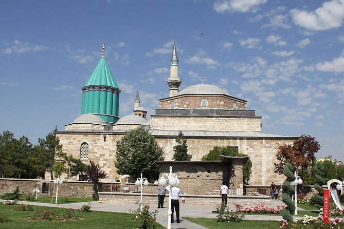 Private Transfer from Cappadocia to Antalya with Konya tour - The long road from Cappadocia to Sultanhani